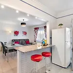 Manelito House
