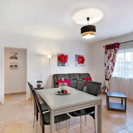 Manelito House Daire