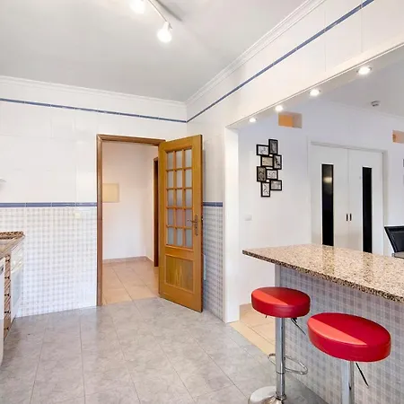 Manelito House Апартаменти Албуфейра